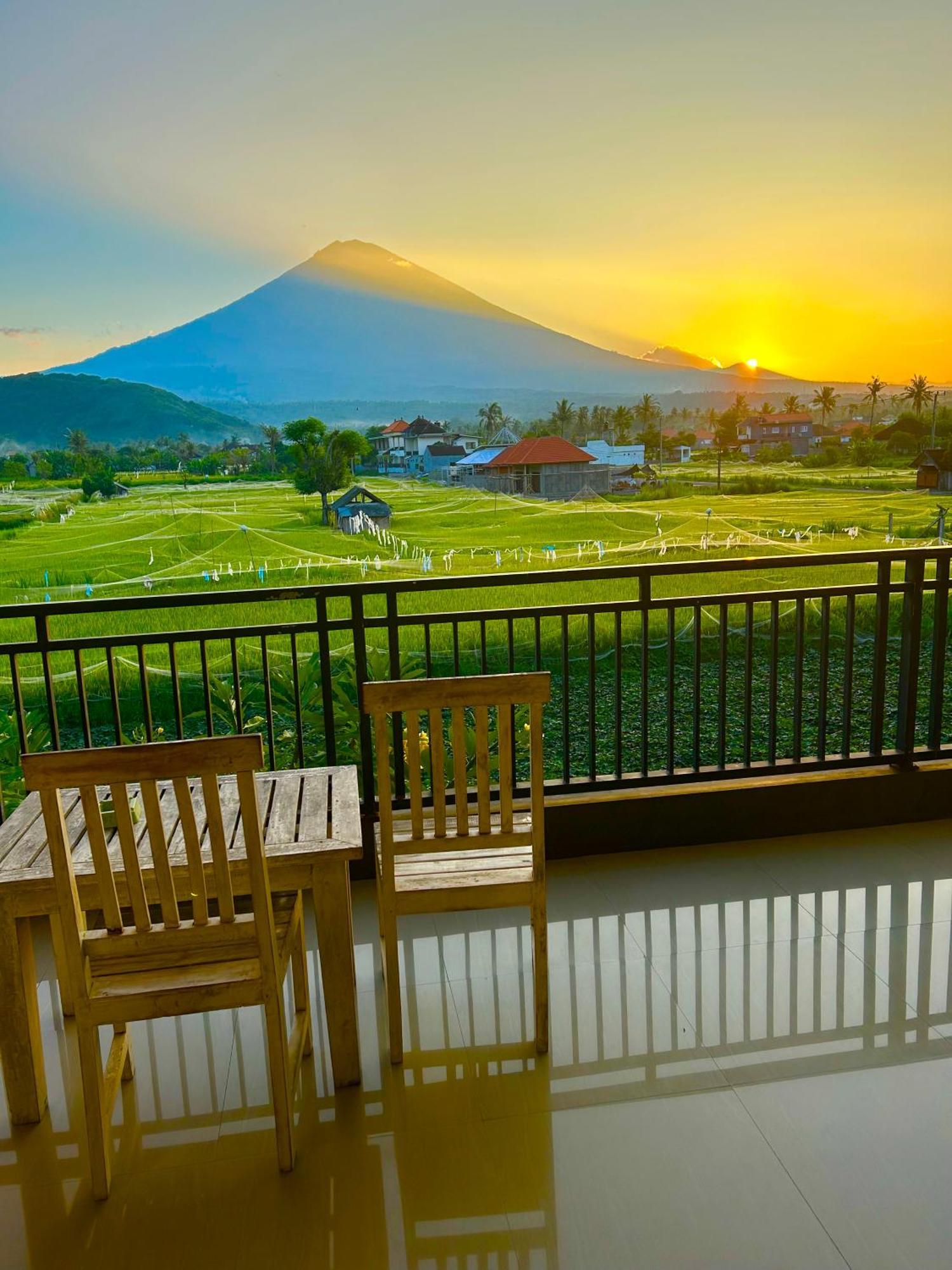 D'Uma Amed Homestay Luaran gambar
